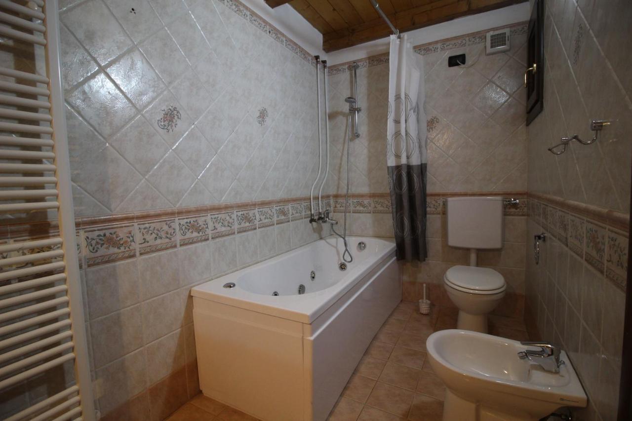 Attico Dell'Aquila Appartement Brusson Buitenkant foto