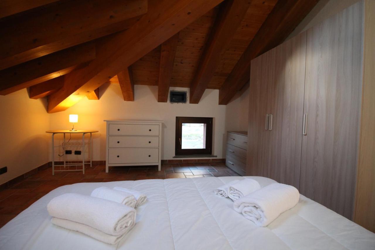 Attico Dell'Aquila Appartement Brusson Buitenkant foto